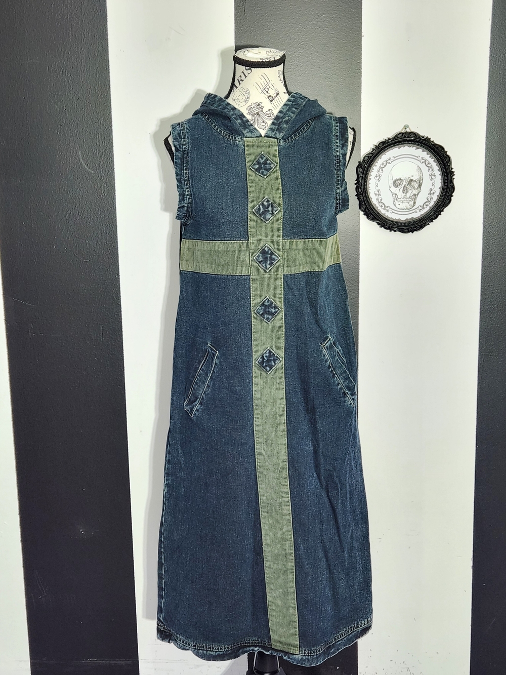 Vintage Hoodie Denim Midi Dress with Olive Accent